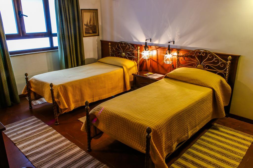 Hotel Al Cortiletto Reggio Calabria Zimmer foto